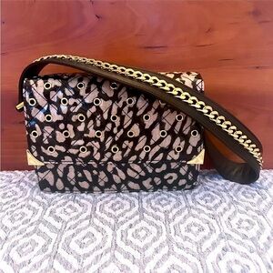 RARE VERA BRADLEY VB DESIGNS Glossy Leopard Leather/Linen Cole Mini Shoulder Bag